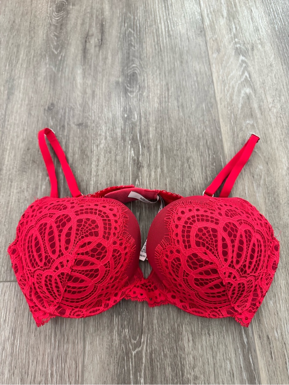 Victoria's Secret Bright Red Lace Push-Up Bra